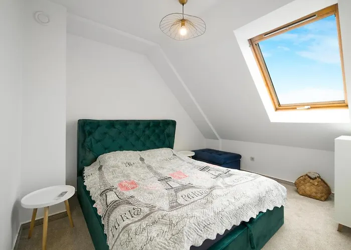 Maisonette With Underground Parking ソフィア